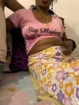 Kissing_Couple from StripChat is Freechat