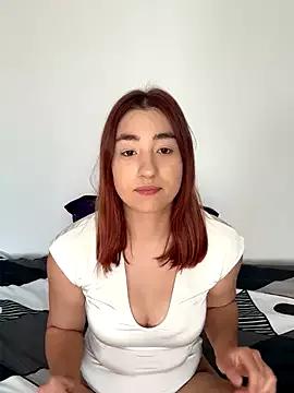 KissMeZoey from StripChat is Freechat