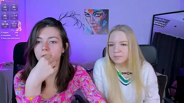Girls and cam to cam: Watch as these sophisticated entertainers uncover their stunning costumes and curvaceous curves online!