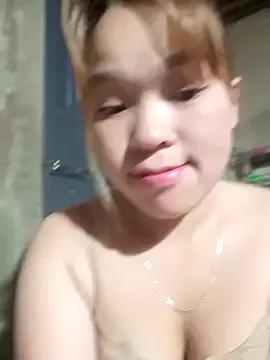 kitten-cute from StripChat is Freechat
