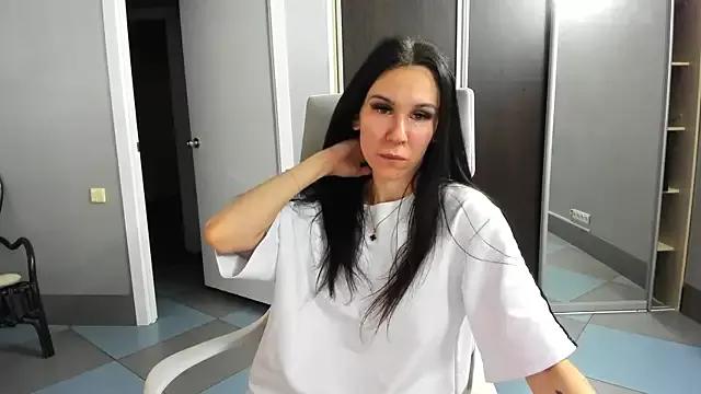 Kitty_Miaaa from StripChat is Freechat