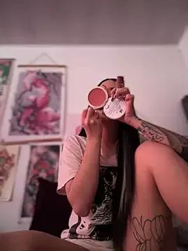 Girls and cam to cam: Watch as these sophisticated entertainers uncover their stunning costumes and curvaceous curves online!