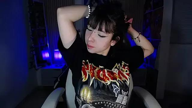 kittyhouse_hs from StripChat is Freechat