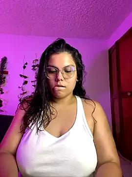 Girls and cam to cam: Watch as these sophisticated entertainers uncover their stunning costumes and curvaceous curves online!