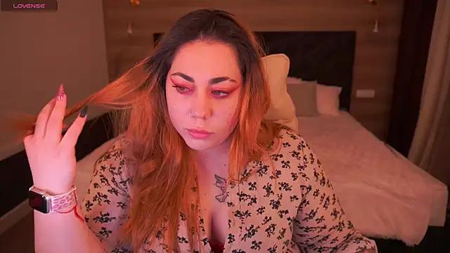 Girls and cam to cam: Watch as these sophisticated entertainers uncover their stunning costumes and curvaceous curves online!
