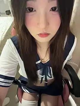 kkkiii889 from StripChat