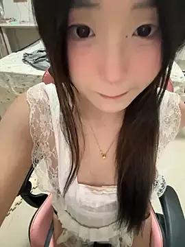 kkkiii889 from StripChat