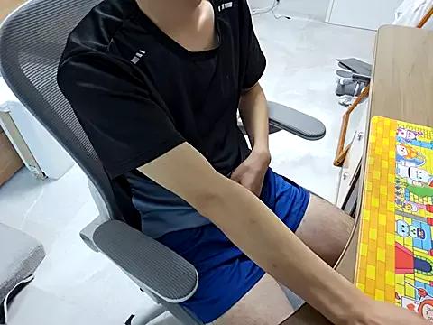 Photos of Kmin__ from StripChat is Group