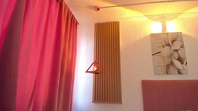 KoraRousee from StripChat is Freechat