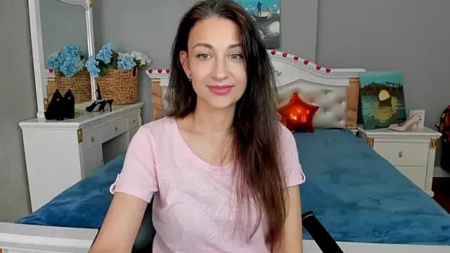KorriNaughty from StripChat is Freechat