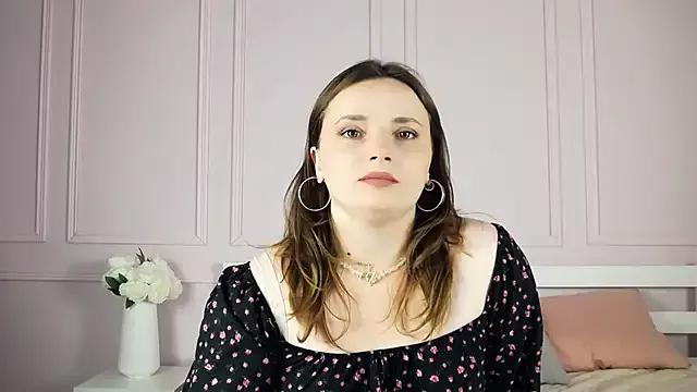 KristinAllison from StripChat is Freechat