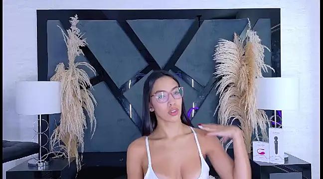 Girls and cam to cam: Watch as these sophisticated entertainers uncover their stunning costumes and curvaceous curves online!