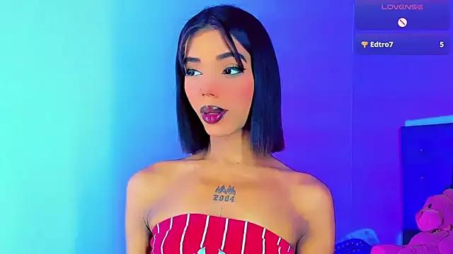 Girls and cam to cam: Watch as these sophisticated entertainers uncover their stunning costumes and curvaceous curves online!