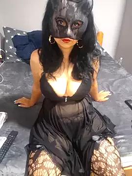 Girls and cam to cam: Watch as these sophisticated entertainers uncover their stunning costumes and curvaceous curves online!