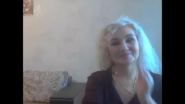 LadySexyBlond from StripChat is Freechat