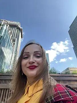 LadyTatiana_Madam from StripChat is Freechat