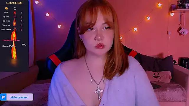 lala_loulou_land from StripChat is Freechat