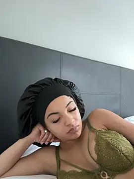 Girls and cam to cam: Watch as these sophisticated entertainers uncover their stunning costumes and curvaceous curves online!
