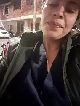 lana22_me from StripChat is Freechat