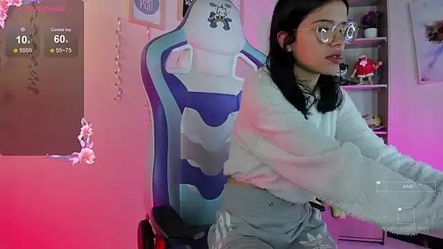 Girls and cam to cam: Watch as these sophisticated entertainers uncover their stunning costumes and curvaceous curves online!