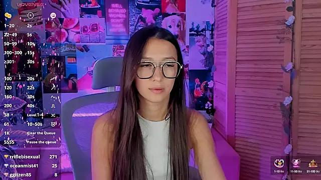 Girls and cam to cam: Watch as these sophisticated entertainers uncover their stunning costumes and curvaceous curves online!