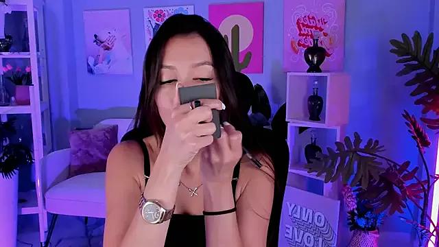 Girls and cam to cam: Watch as these sophisticated entertainers uncover their stunning costumes and curvaceous curves online!