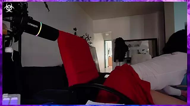 Girls and cam to cam: Watch as these sophisticated entertainers uncover their stunning costumes and curvaceous curves online!