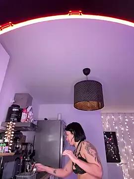 LaPetiteKim from StripChat is Freechat