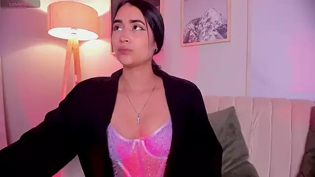 Girls and cam to cam: Watch as these sophisticated entertainers uncover their stunning costumes and curvaceous curves online!