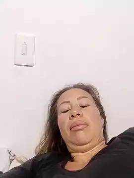 LaraCaliente from StripChat is Freechat