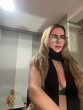 Girls and cam to cam: Watch as these sophisticated entertainers uncover their stunning costumes and curvaceous curves online!