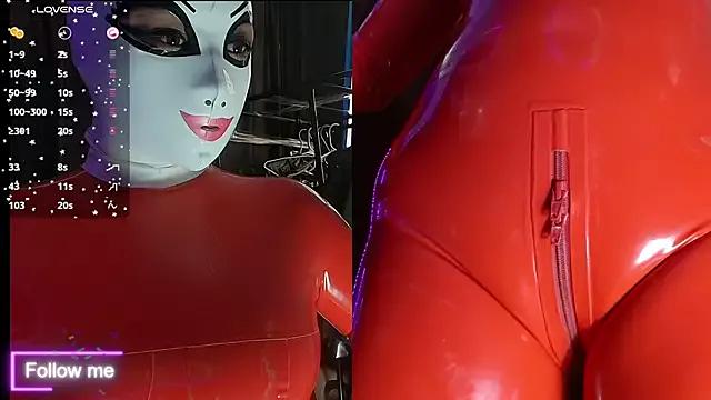 LatexDevil_Blondie from StripChat is Freechat