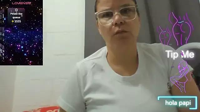 Girls and cam to cam: Watch as these sophisticated entertainers uncover their stunning costumes and curvaceous curves online!