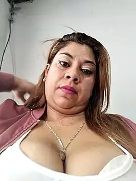 Laura-Hernandez from StripChat is Freechat