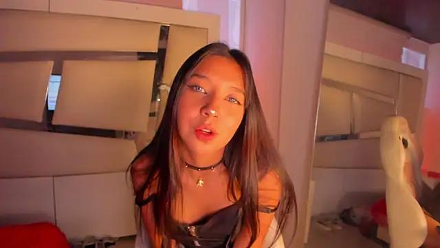 Girls and cam to cam: Watch as these sophisticated entertainers uncover their stunning costumes and curvaceous curves online!