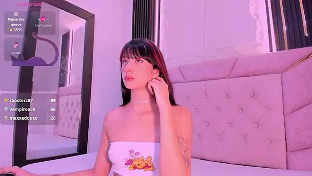 Girls and cam to cam: Watch as these sophisticated entertainers uncover their stunning costumes and curvaceous curves online!