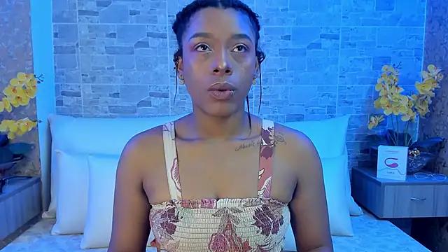 Lauren_Cruz from StripChat is Freechat