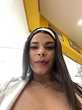 Girls and cam to cam: Watch as these sophisticated entertainers uncover their stunning costumes and curvaceous curves online!