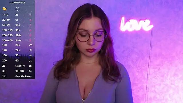 Girls and cam to cam: Watch as these sophisticated entertainers uncover their stunning costumes and curvaceous curves online!