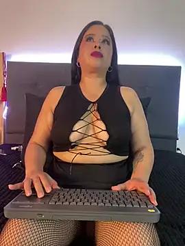 Girls and cam to cam: Watch as these sophisticated entertainers uncover their stunning costumes and curvaceous curves online!