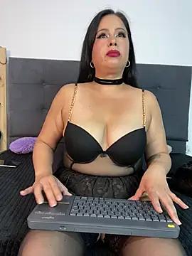 Girls and cam to cam: Watch as these sophisticated entertainers uncover their stunning costumes and curvaceous curves online!