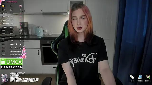 Lee_Loo from StripChat