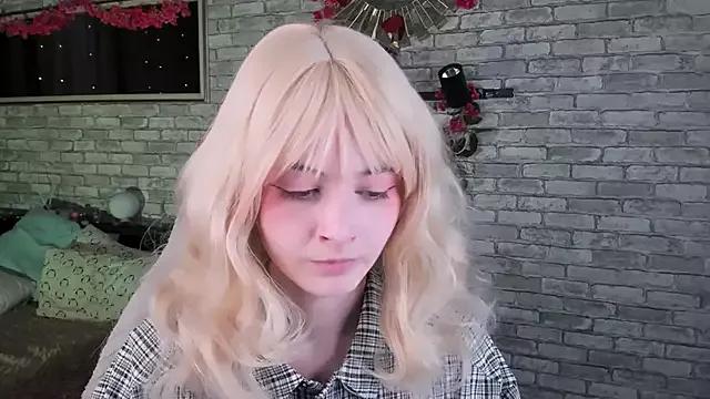 Leia_Bliss from StripChat is Freechat