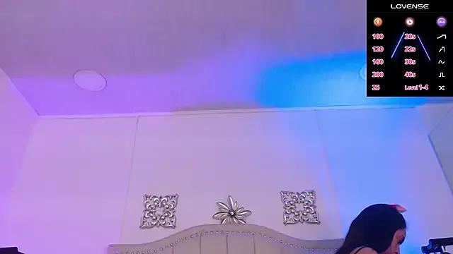 Leilani- from StripChat is Freechat