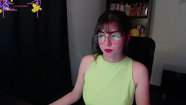 LemonsaD_ from StripChat is Freechat