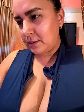 Girls and cam to cam: Watch as these sophisticated entertainers uncover their stunning costumes and curvaceous curves online!