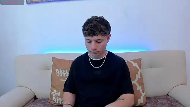 Leoo_Miller from StripChat is Freechat