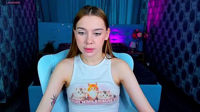 Girls and cam to cam: Watch as these sophisticated entertainers uncover their stunning costumes and curvaceous curves online!