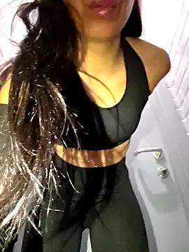 LeticiaWoods from StripChat is Freechat