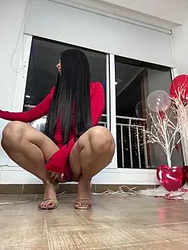 Girls and cam to cam: Watch as these sophisticated entertainers uncover their stunning costumes and curvaceous curves online!